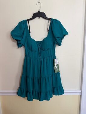 B. Smart Women’s Size 7 Teal Puff-Sleeve Tiered Mini Dress